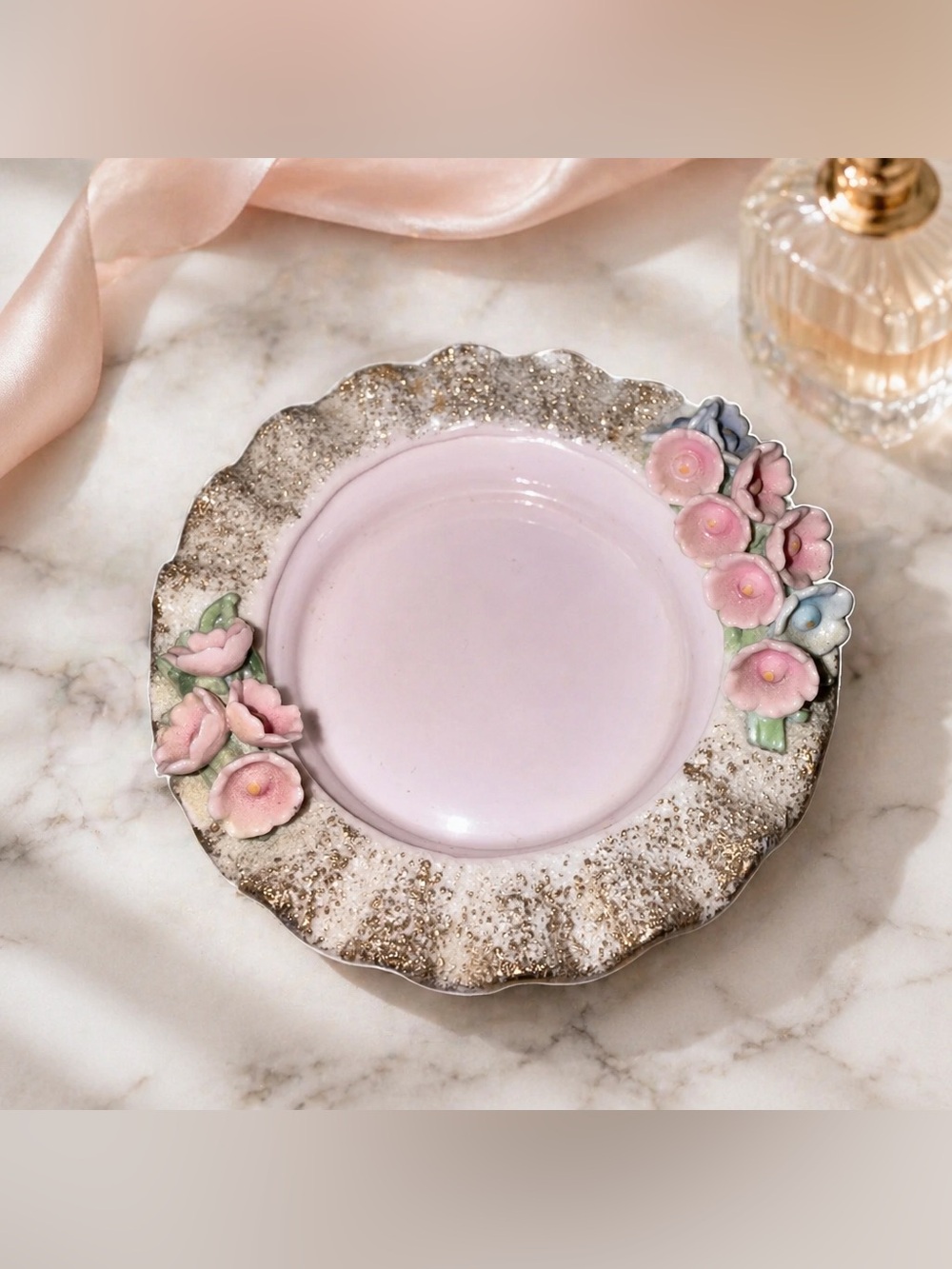 Vintage-Inspired Pink Floral Decorative Trinket Dish